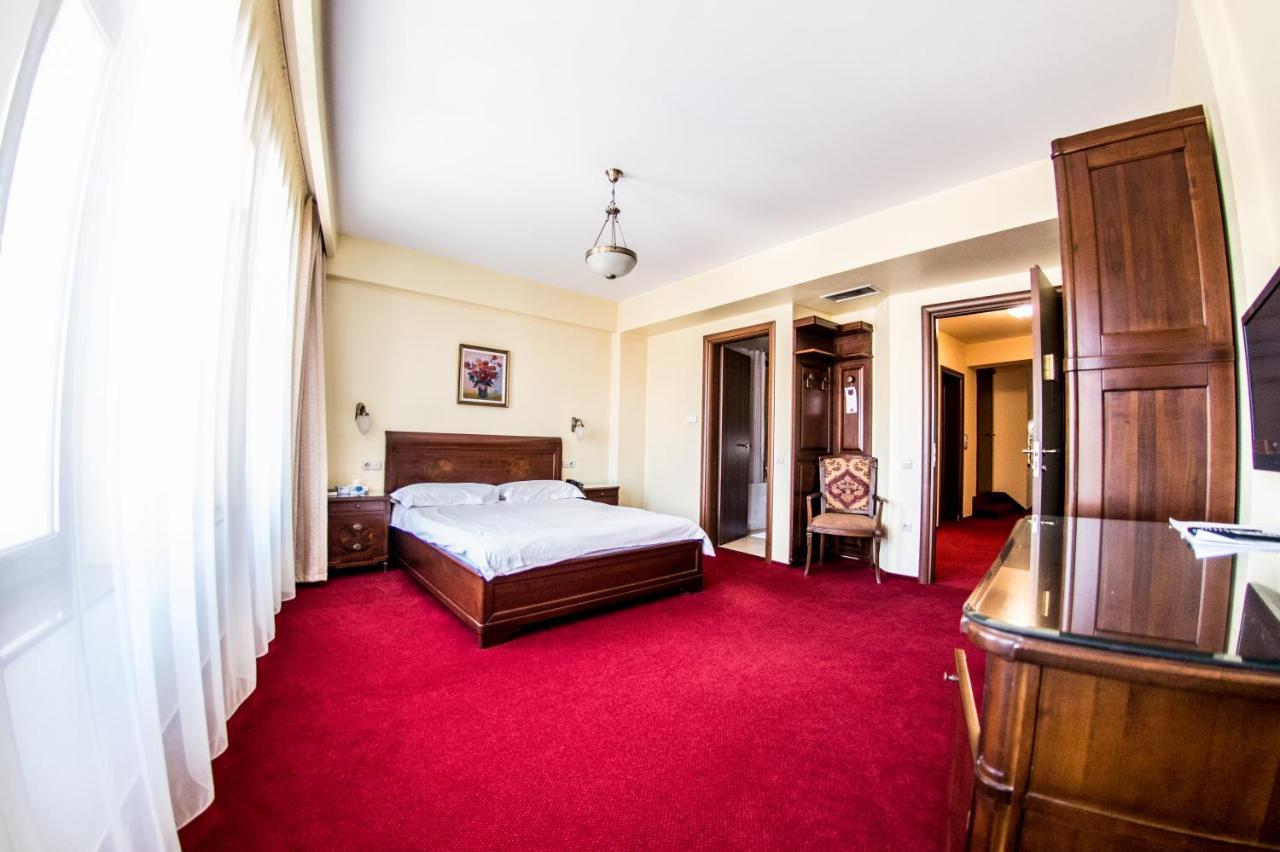 The Elite - Oradea'S Legendary Hotel Exterior photo