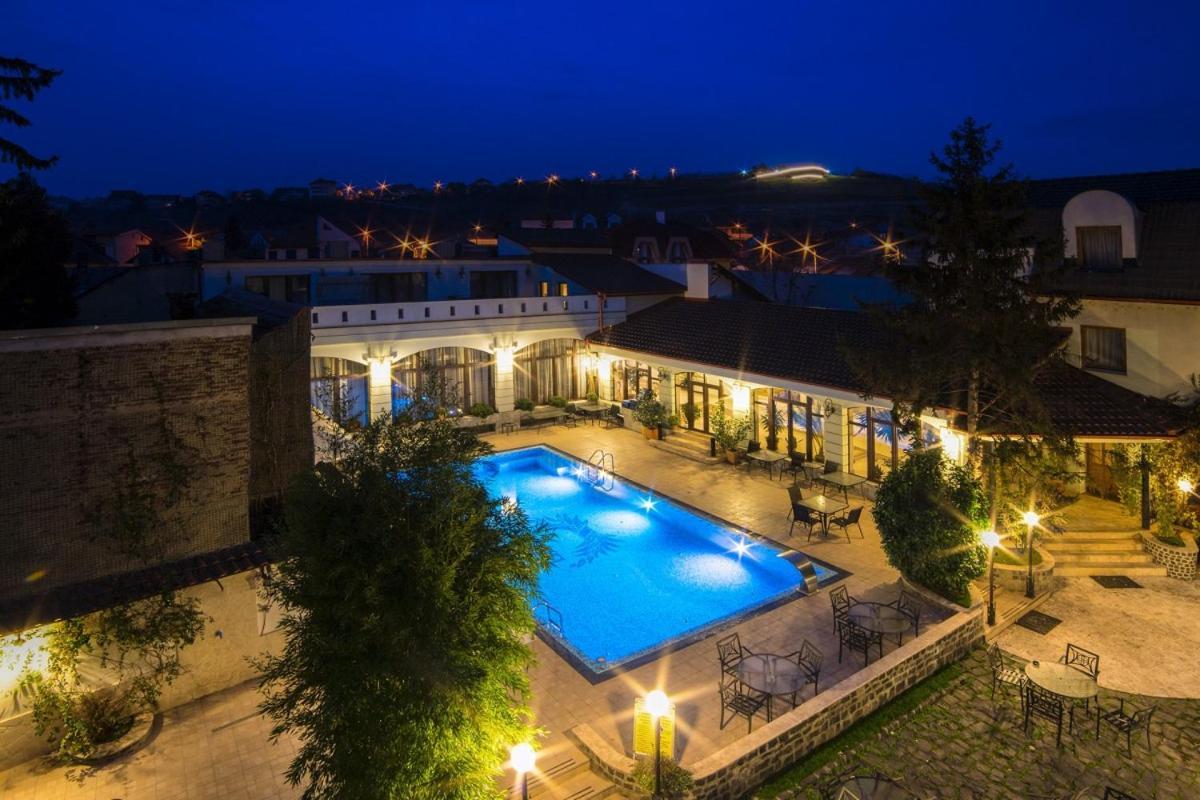 The Elite - Oradea'S Legendary Hotel Exterior photo